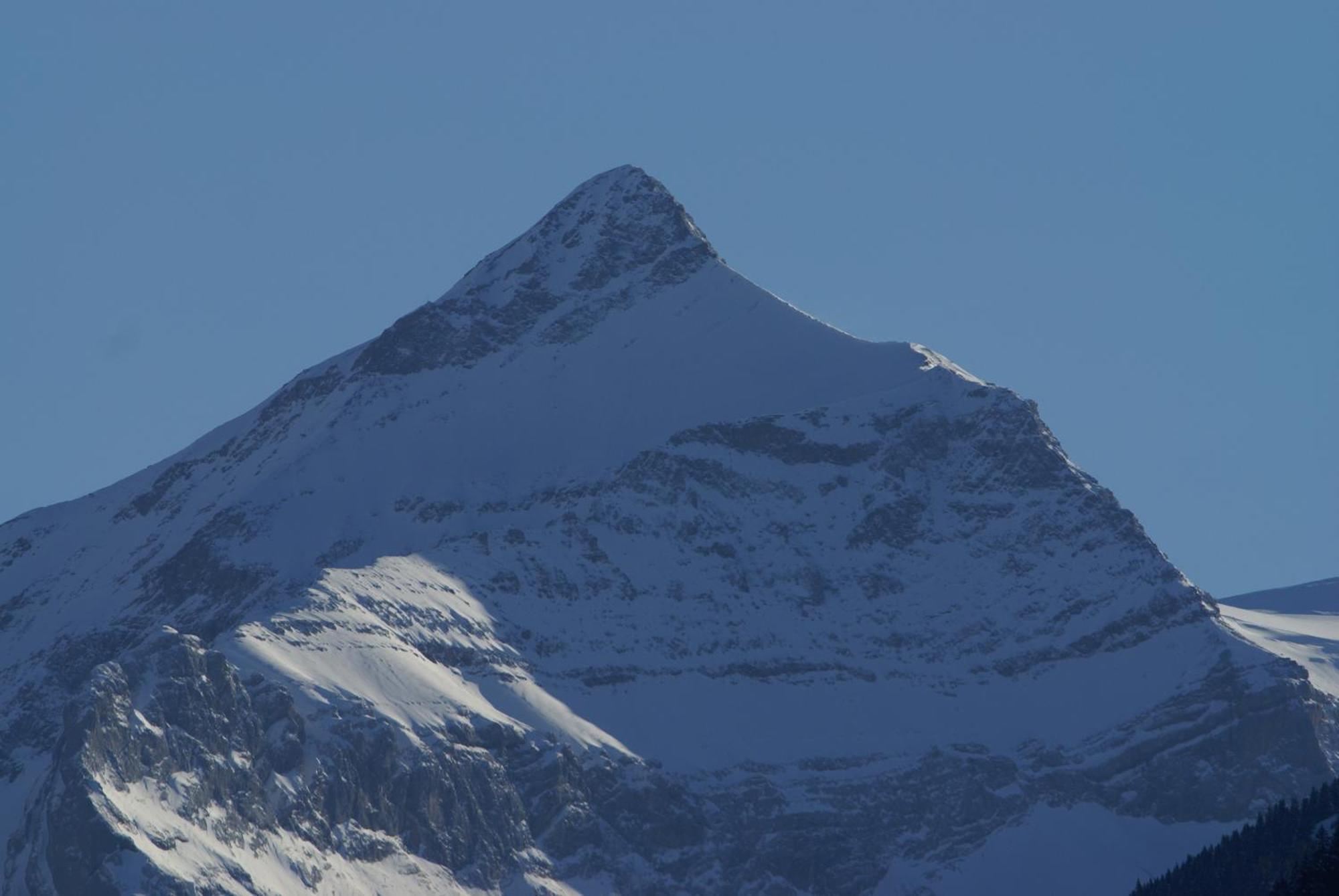 Posthotel Roessli Gstaad Exteriör bild