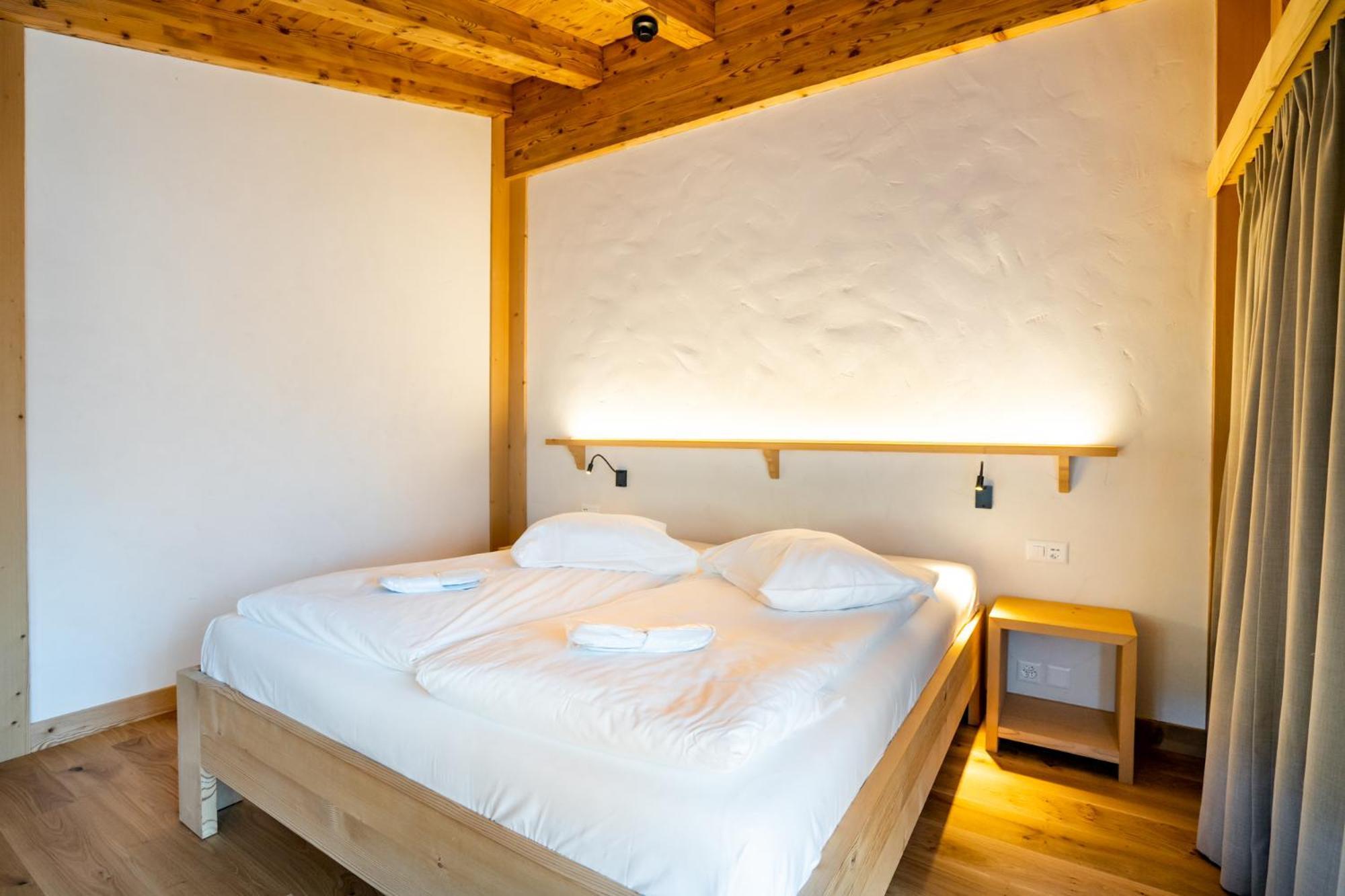 Posthotel Roessli Gstaad Exteriör bild