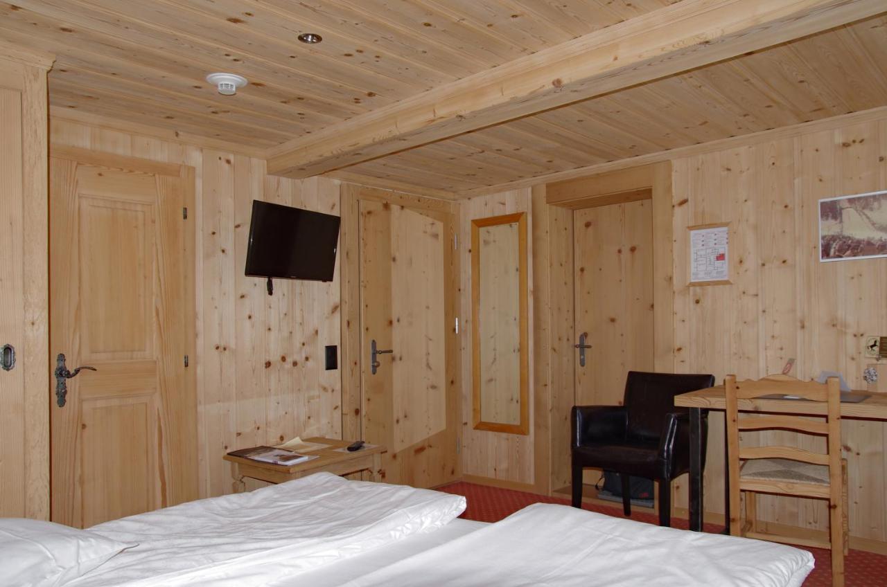 Posthotel Roessli Gstaad Exteriör bild