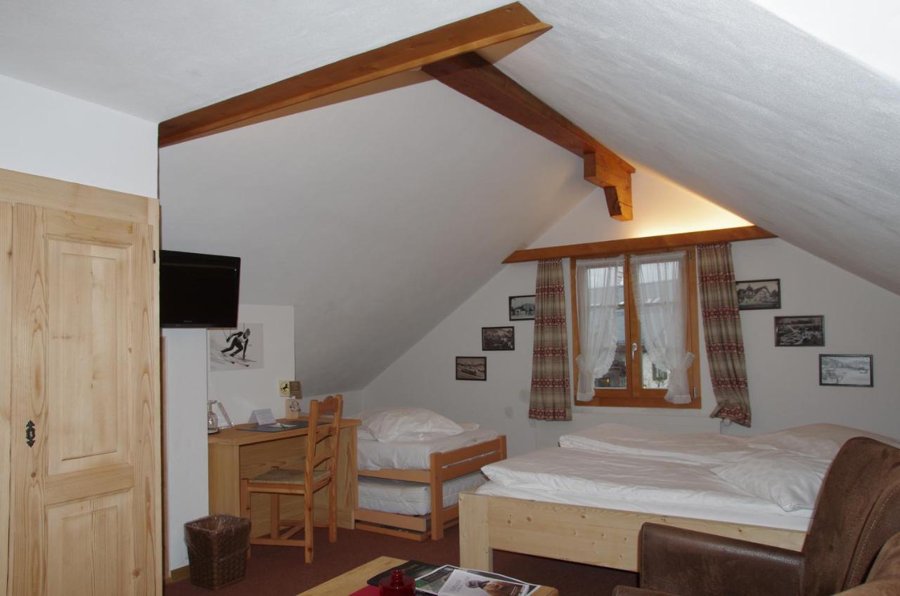 Posthotel Roessli Gstaad Exteriör bild